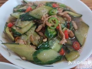 Authentic Beef Noodles & Rice Noodles Shop (Bajiawan Community Branch)