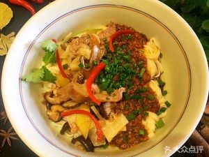 Boiling Rice Noodles (Hongxing Branch)