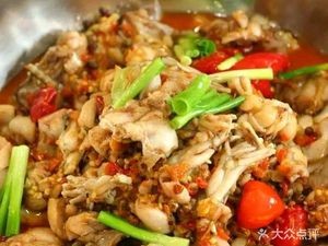 Old Village Hot Pot Home Cuisine (Hongxing Branch)