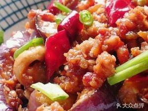 Zheng Xiaoe's Home Kitchen (Yangguang 100 · Fenghuang She Branch)
