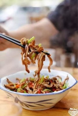 Si Mao Home-style Cuisine (Xianjia Lake Road Branch)
