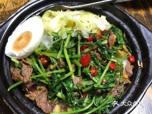 Wangyuan Claypot Rice