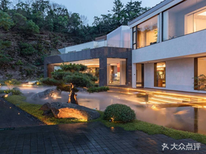 Ya Wei Restaurant
