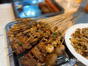 Xiyangyang Night Snack BBQ City (Runze Garden Branch)