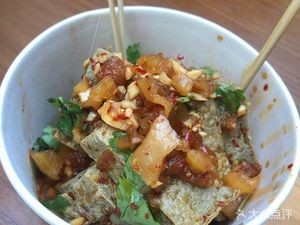 Authentic Liu's Stinky Tofu (Qidian Dormitory Branch)