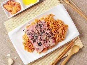 Laoxiao Spicy Hot Pot (Linhe Road Branch)