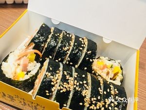 Jun Pin Xian Zi Cai Bao Fan (Nanjing South Street Branch)