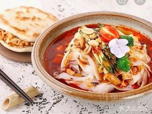 Xiang Xiang Handmade Pancake, Grilled Cold Noodles, and Roujiamo