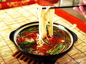 聚福缘过桥米线(天坛小区店)