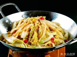 Wang Dachu's Pot Meat Stewed Fish and Spring Pancakes