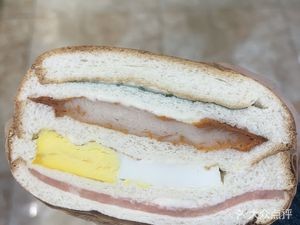 Mom's Premium Breakfast (Yalu River Street Happiness Garden Store)