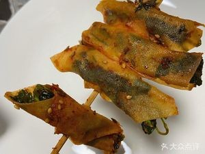 金山麻辣烫炸串