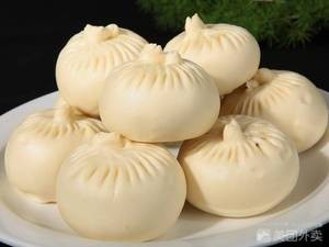 Pie and Baozi