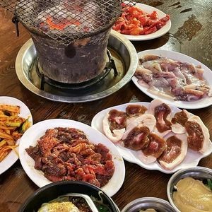 Xin Huo Clay Oven Barbecue