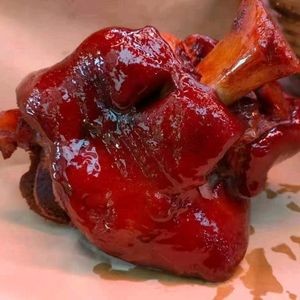 Lu Run He Wang's Braised Meat