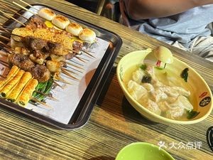 Old Xie Wild Wontons (Longhu Chunjiang Jingjing Branch)