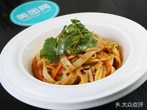 Dancer on the Roundabout Mixed Grain Crepes (Wannianquan Road Store)