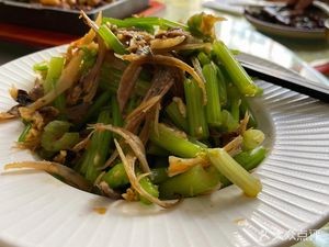 Yufu Lou Dongyi Small Restaurant (Binhe Road Branch)