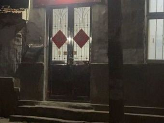 Meat Piggy Super Spare Ribs Rice