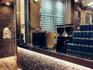 RIZZCLE CAFFE 樂恣咖啡 (Wealth Center Store)