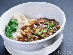 Authentic Anhui Beef Noodles (Wenhu Road Store)