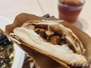 Tong Zhan Zhan Lanzhou Beef Noodles (Jinan West Station Branch)