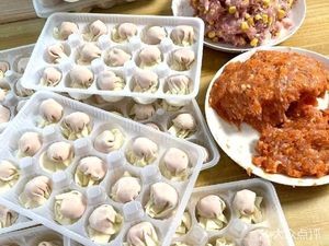 Yun Xiaoxian Private Kitchen Wonton Shop