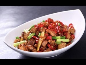 Weiyuan Xiao Chu (Mengshijie Runyuan Store)