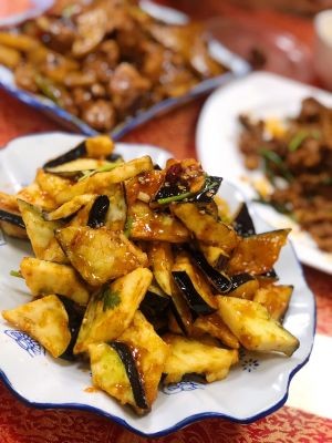Renhe Restaurant (Finance University Store)