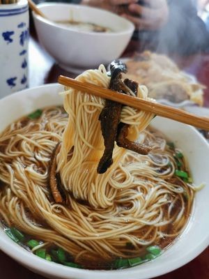 Xinglong Old Store Specialized Eel Noodles