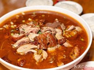 La Xiao Yao Hot Pot & Stir-fry Duck (Huayang Cheng Branch)