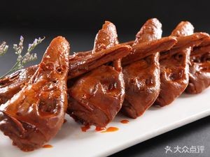 Lu Ya Ya Quzhou Duck Head (Huanan Mingjia Branch)
