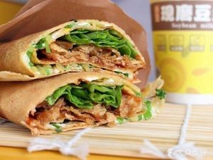 Mo Yichen's Crepe Shop (Houcheng Store)
