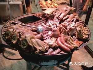 辉喆大锅卤肉