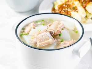 猪小满快餐
