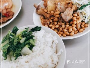Yitong Boxed Meal (Qianshan Road Branch)