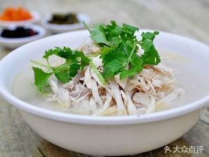 Yunnan Crossing Bridge Noodles (Yinxing Road Branch)