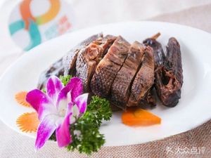 Guan's Peking Duck Shop