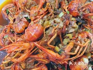 Yun Feng Local Cuisine (City Light E District Branch)