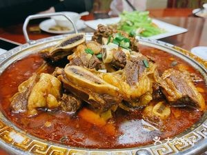 Xinyuan Home-style Cuisine Hall (Baigang Jingyuan Branch)