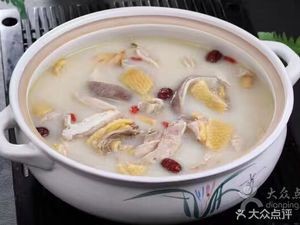 Xiangji Pig's Intestine Chicken (Second Branch of Dali)