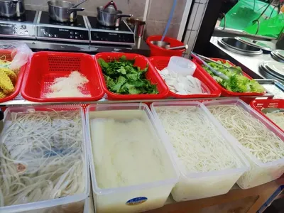Golden Soup Noodles Family