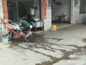 Huaji Small Stir-fry Fast Food (Fenglin Road Store)