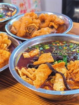 Rongshui Old Street Luosifen · Duck Foot Stew (Chancheng Branch)