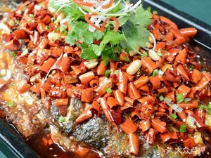 渔龙居烤鱼(津南咸水沽店)