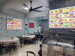 Xinfengyuan Small Fish Boat Seafood