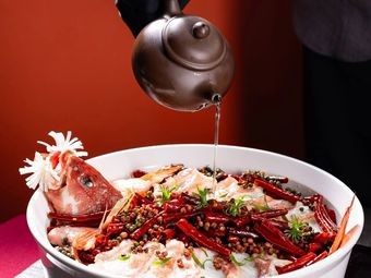Rong's Pavilion · Chinese Restaurant
