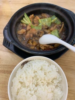 Yang Ming Yu Stewed Chicken Rice (Dongbu New City Store)
