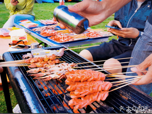 Dongqian Lake Xiao Putuo Self-Service BBQ · Real Chicken Eating · Team Building