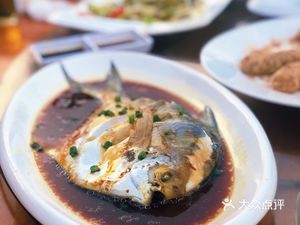 Mom's Kitchen Seafood-Themed Restaurant (Xiangshan Yuequanwan Branch)